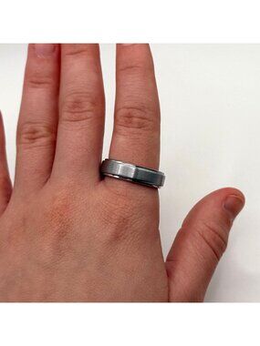Tungsten Carbide Band Silver Tone Ring Size 9